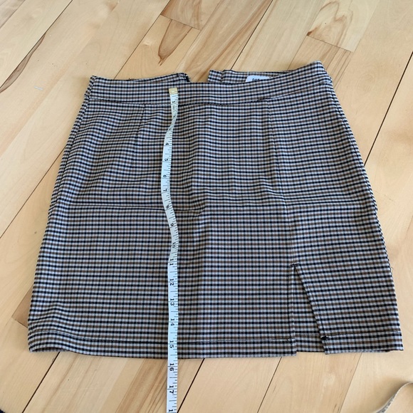 Garage plaid mini skirt size M NEVER WORN - Picture 6 of 6